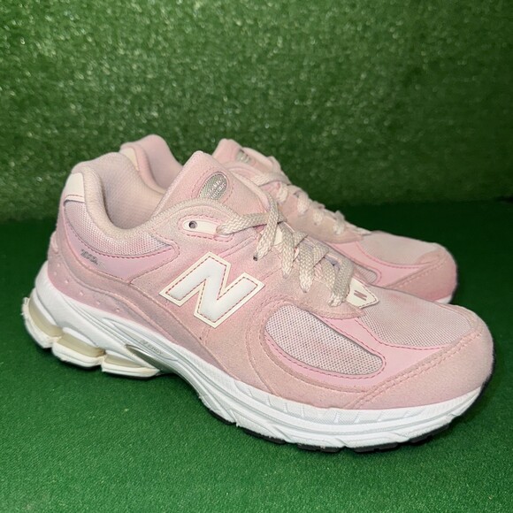 New Balance Other - New Balance 2002R Pink Granite GC2002KB Gradeschool Girls Size 4.5Y